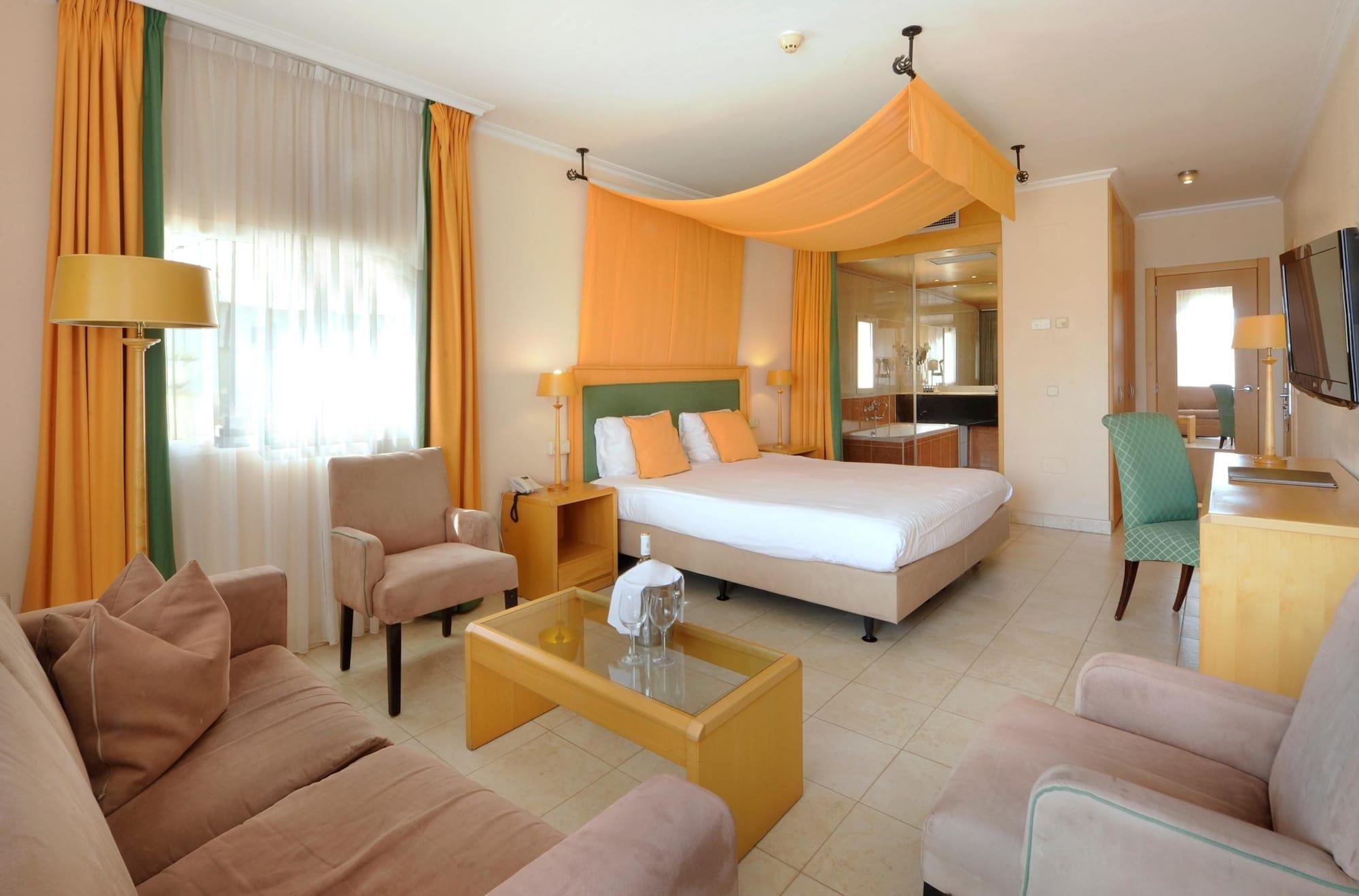 Van Der Valk Hotel Barcarola Sant Feliu de Guíxols Kültér fotó
