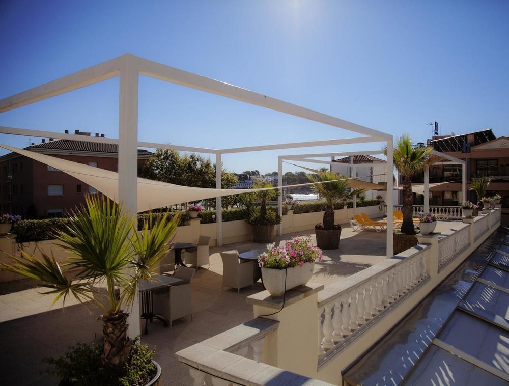 Van Der Valk Hotel Barcarola Sant Feliu de Guíxols Kültér fotó